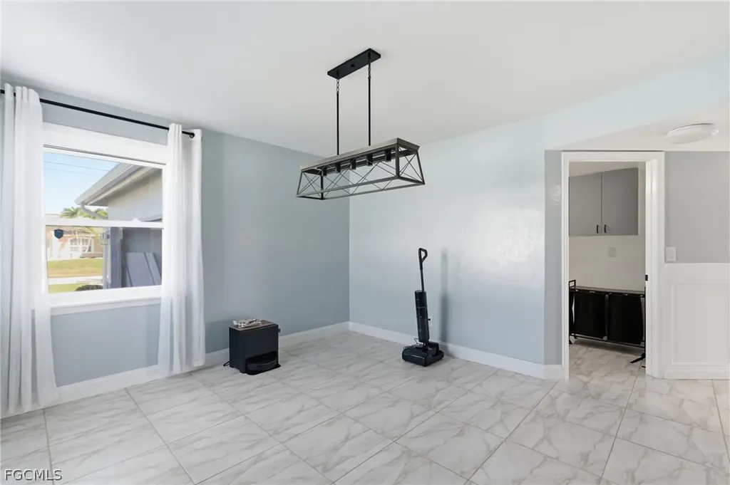 1722 SW 45th Street Cape Coral FL 33914