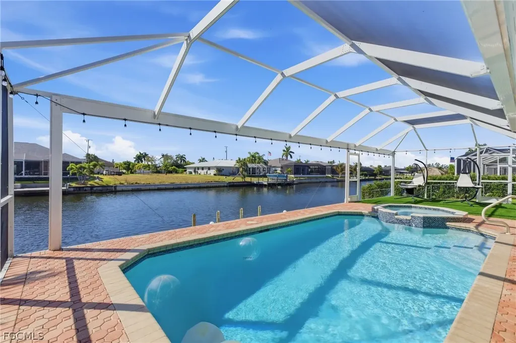 1722 SW 45th Street Cape Coral FL 33914