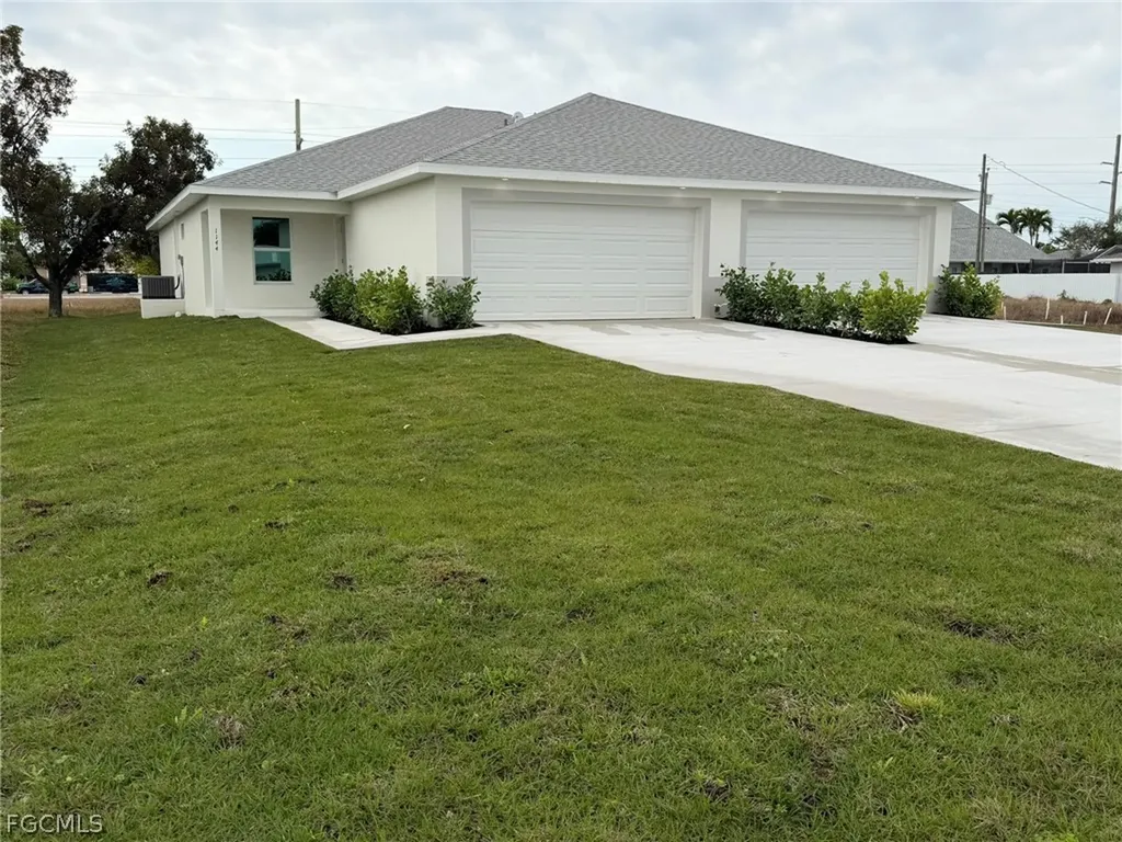 1144/1146 SW 47th Terrace Cape Coral FL 33914