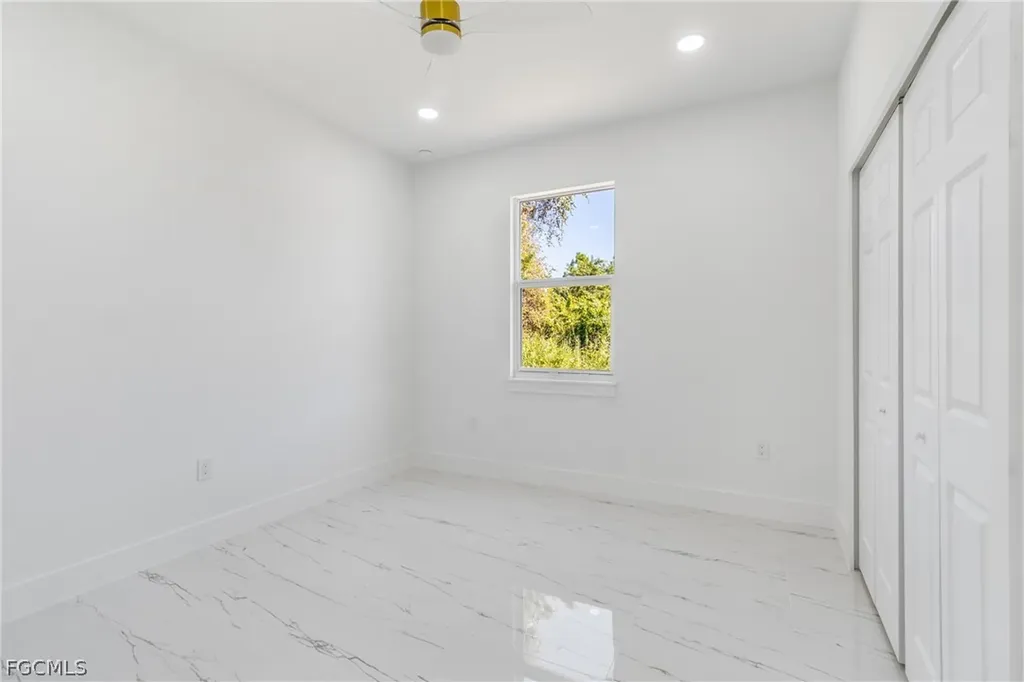 3022 33rd Street SW Lehigh Acres FL 33976