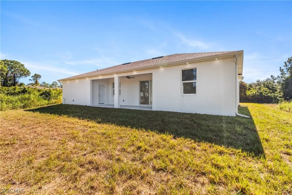3022 33rd Street SW Lehigh Acres FL 33976