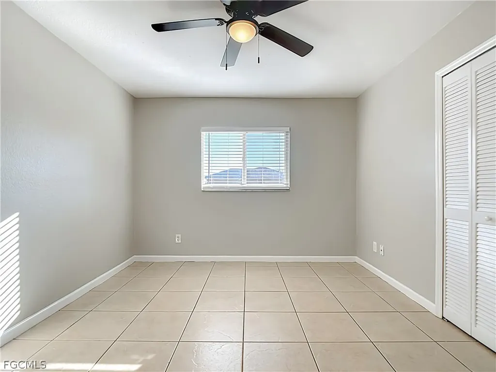 130 SE 7th Street Cape Coral FL 33990