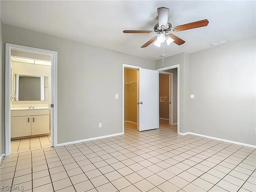 130 SE 7th Street Cape Coral FL 33990