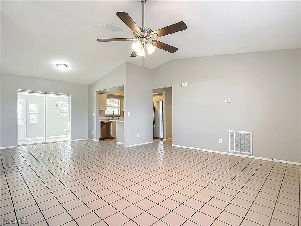 130 SE 7th Street Cape Coral FL 33990