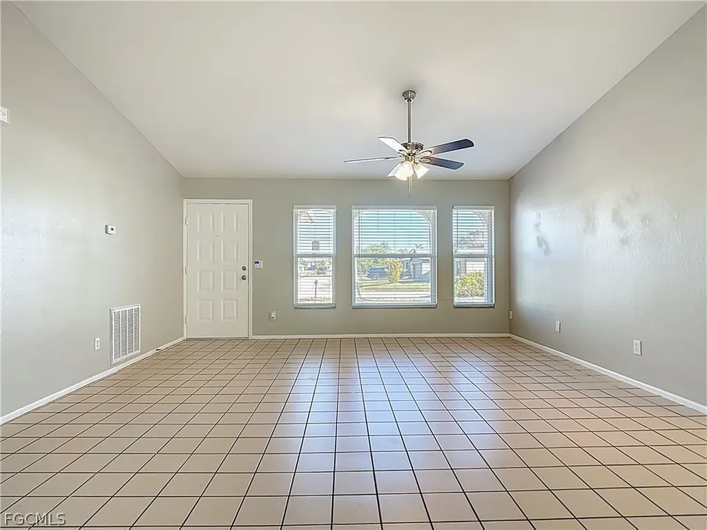 130 SE 7th Street Cape Coral FL 33990