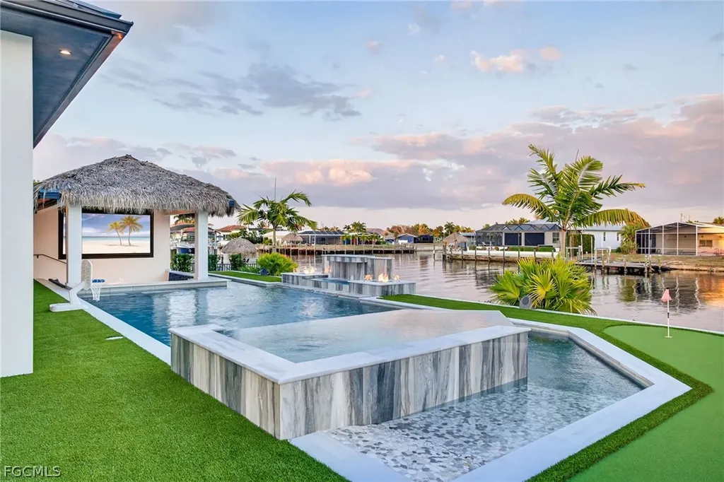 105 SW 51st Terrace Cape Coral FL 33914