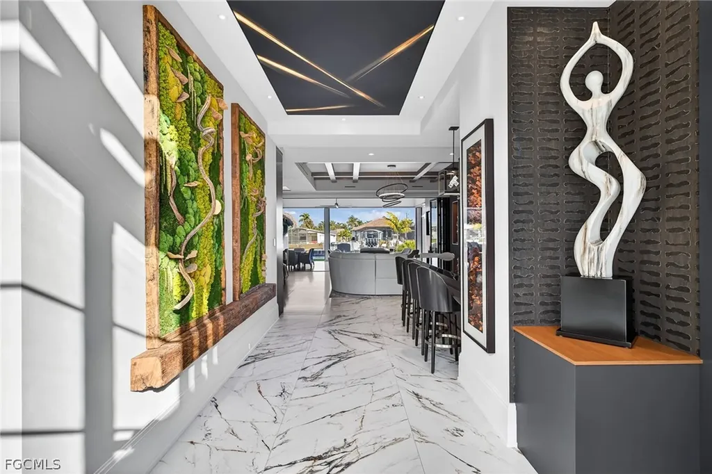 105 SW 51st Terrace Cape Coral FL 33914