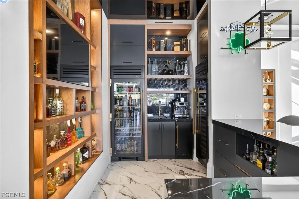 105 SW 51st Terrace Cape Coral FL 33914