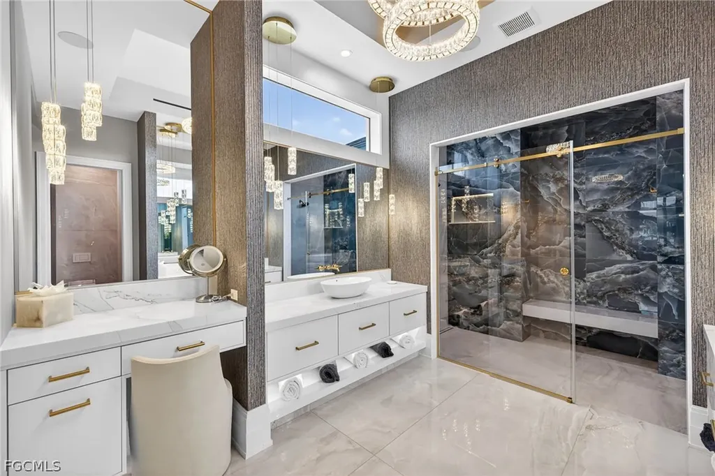 105 SW 51st Terrace Cape Coral FL 33914