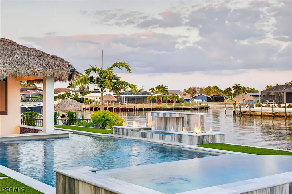 105 SW 51st Terrace Cape Coral FL 33914