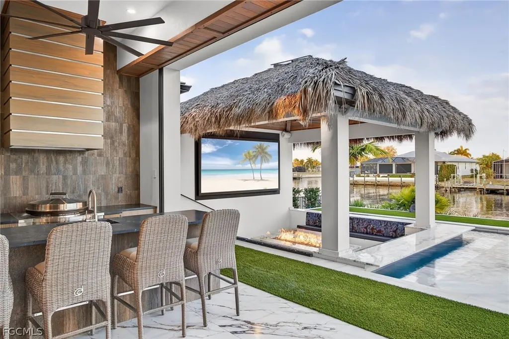 105 SW 51st Terrace Cape Coral FL 33914