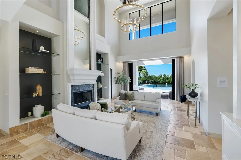 4842 SW 29th Avenue Cape Coral FL 33914