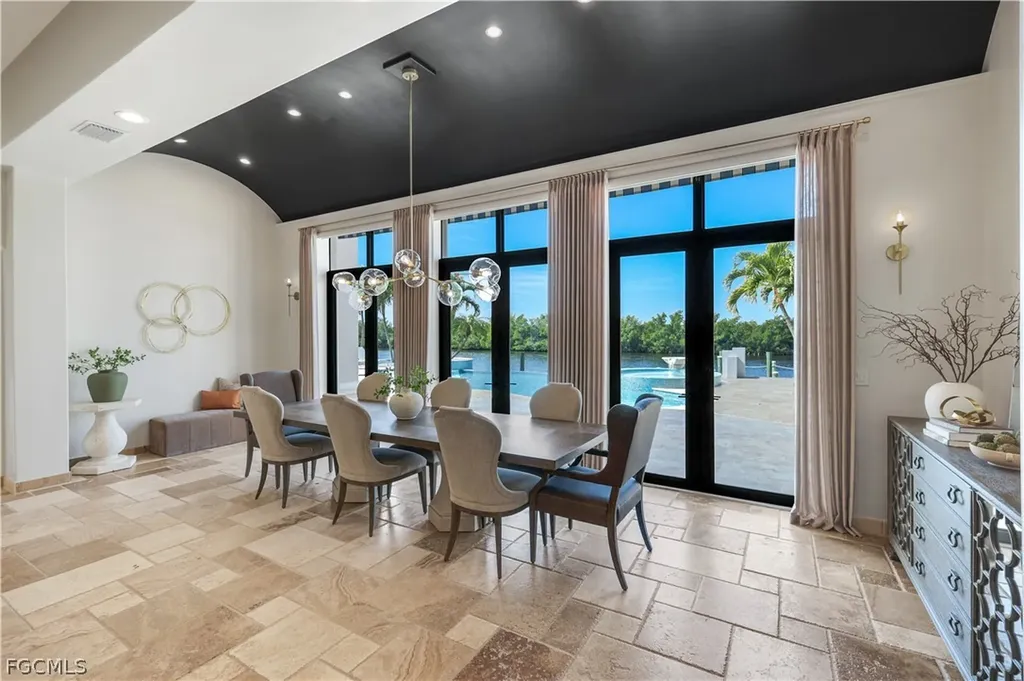 4842 SW 29th Avenue Cape Coral FL 33914