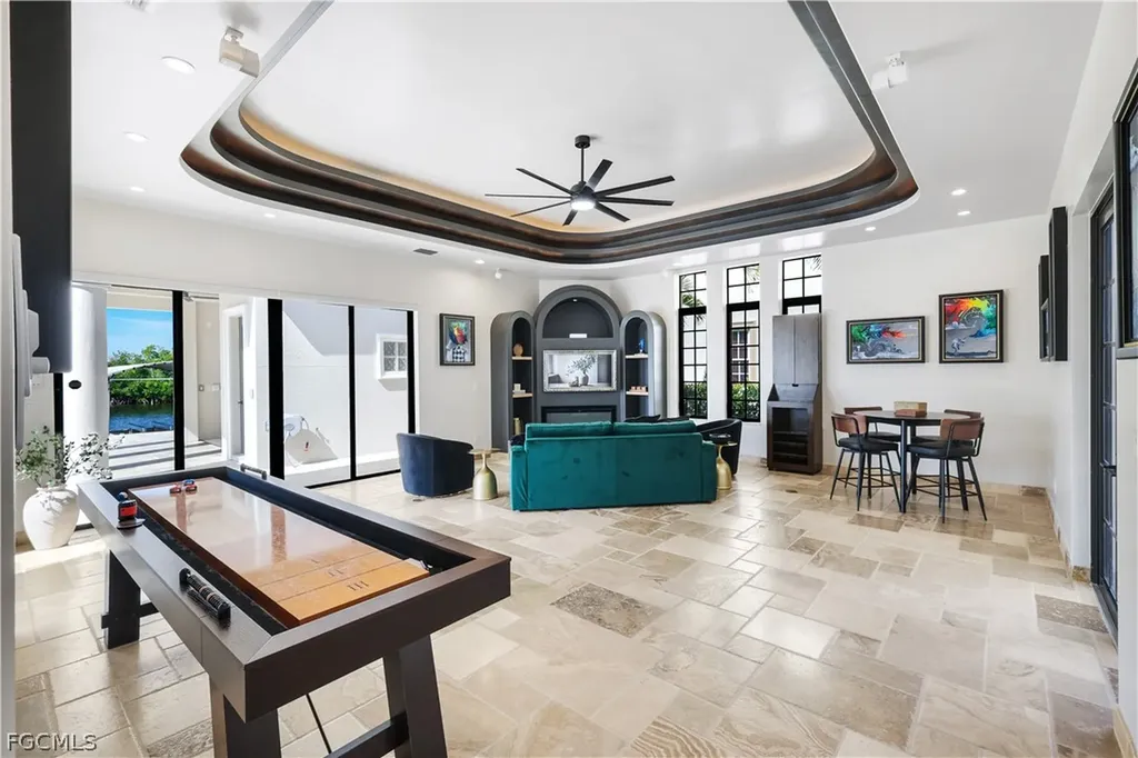 4842 SW 29th Avenue Cape Coral FL 33914