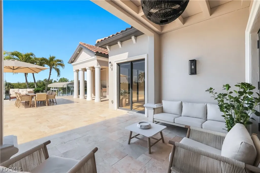 4842 SW 29th Avenue Cape Coral FL 33914