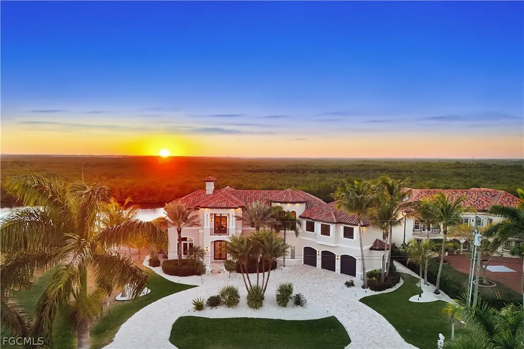 4842 SW 29th Avenue Cape Coral FL 33914