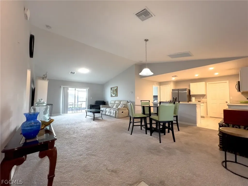 2507 NW 8th Place Cape Coral FL 33993