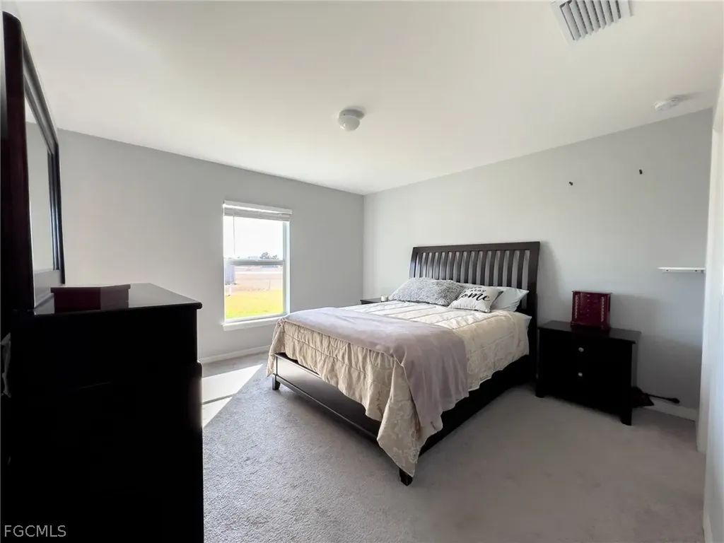 2507 NW 8th Place Cape Coral FL 33993
