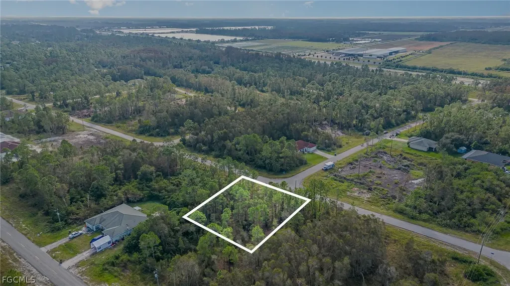 609-611 Ladd Street Lehigh Acres FL 33974