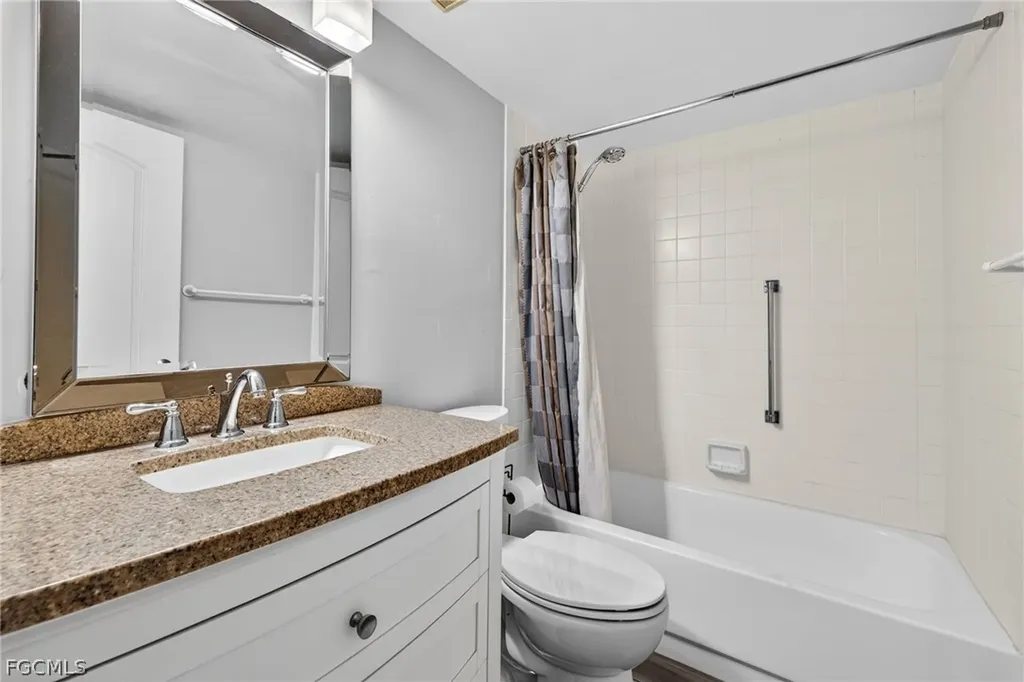 7430 Lake Breeze Drive Fort Myers FL 33907