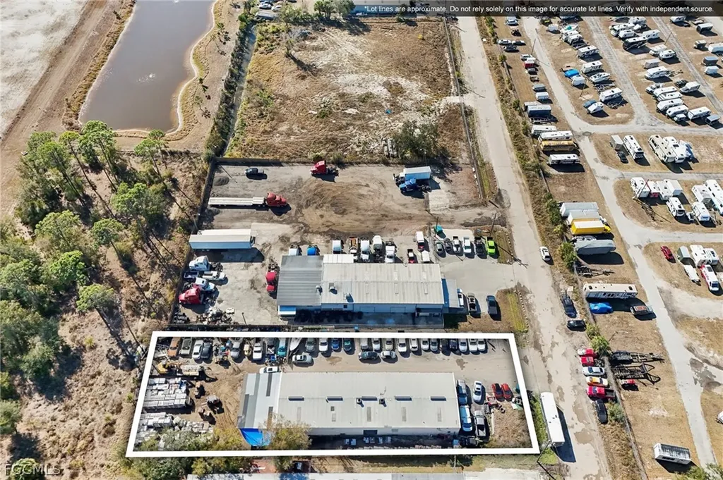 7521 Aluminum Road North Fort Myers FL 33903
