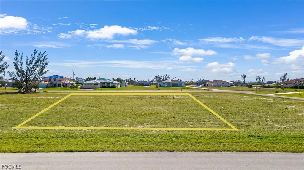 4426 NW 32nd Street Cape Coral FL 33993