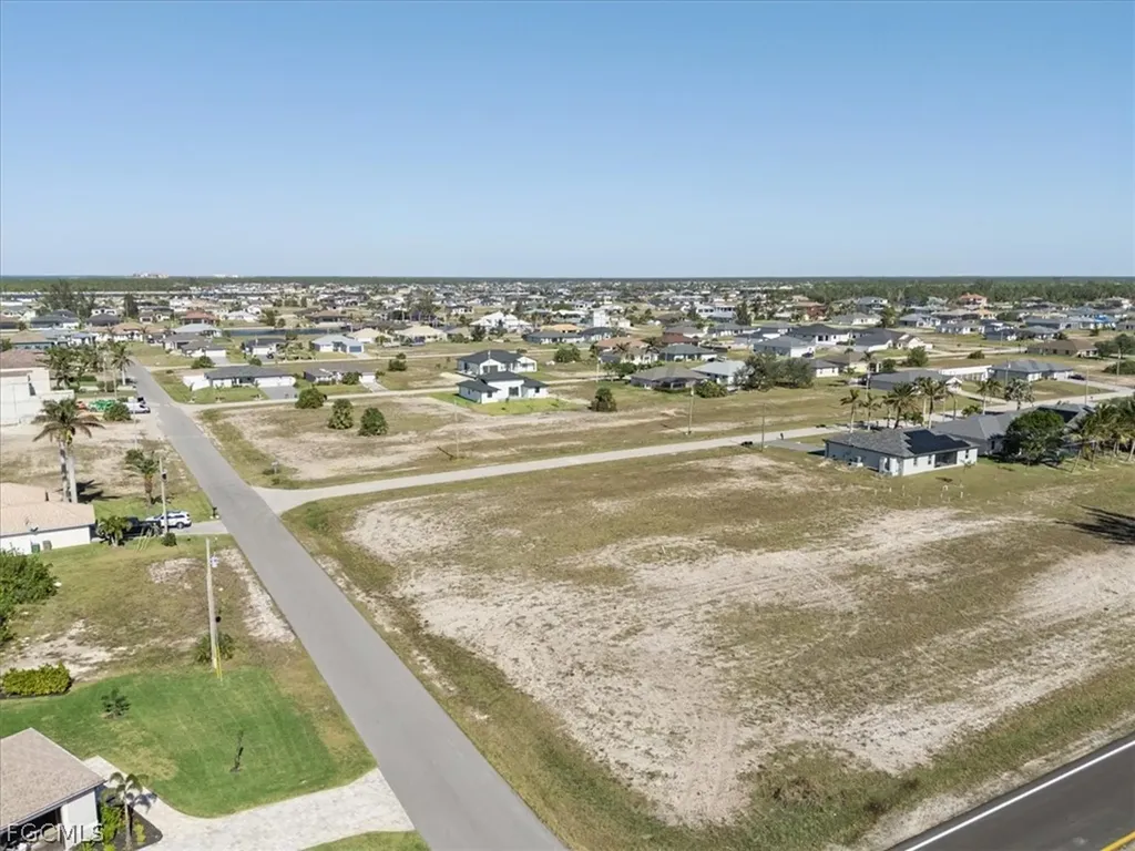4426 NW 32nd Street Cape Coral FL 33993