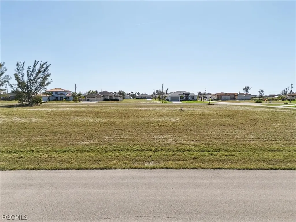 4426 NW 32nd Street Cape Coral FL 33993