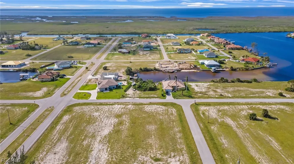 4426 NW 32nd Street Cape Coral FL 33993