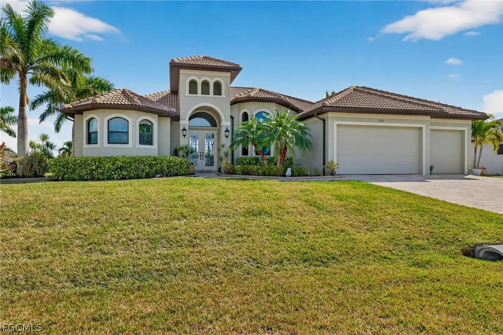 1236 NE 40th Street Cape Coral FL 33909