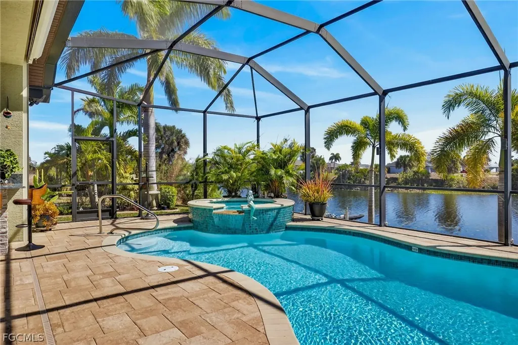 1236 NE 40th Street Cape Coral FL 33909