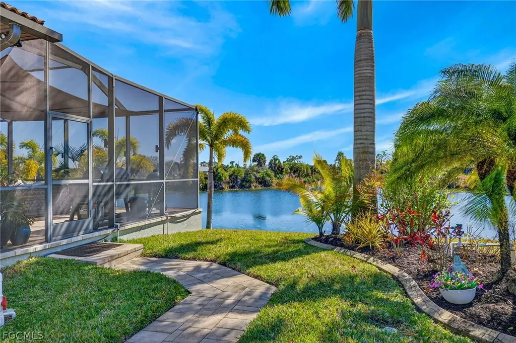 1236 NE 40th Street Cape Coral FL 33909