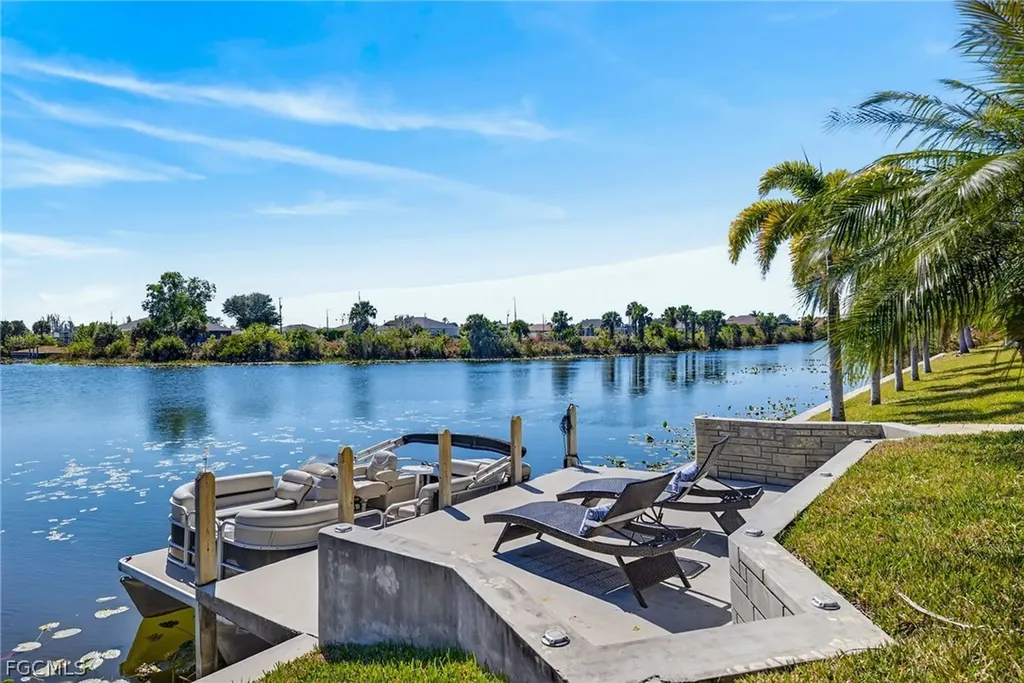 1236 NE 40th Street Cape Coral FL 33909