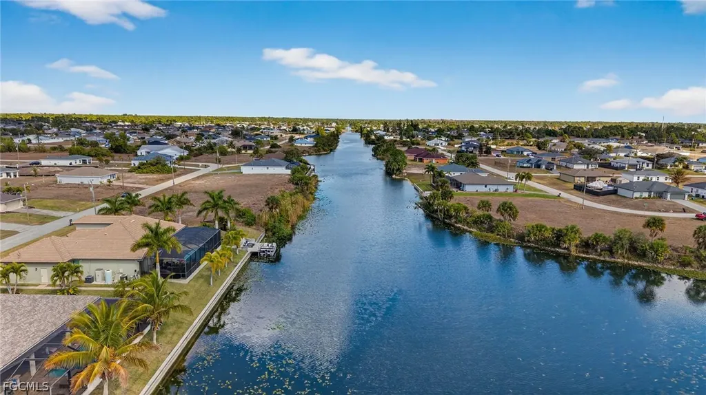 1236 NE 40th Street Cape Coral FL 33909