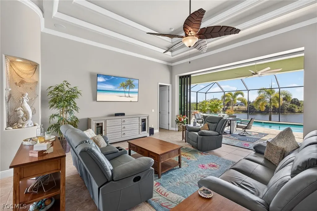1236 NE 40th Street Cape Coral FL 33909