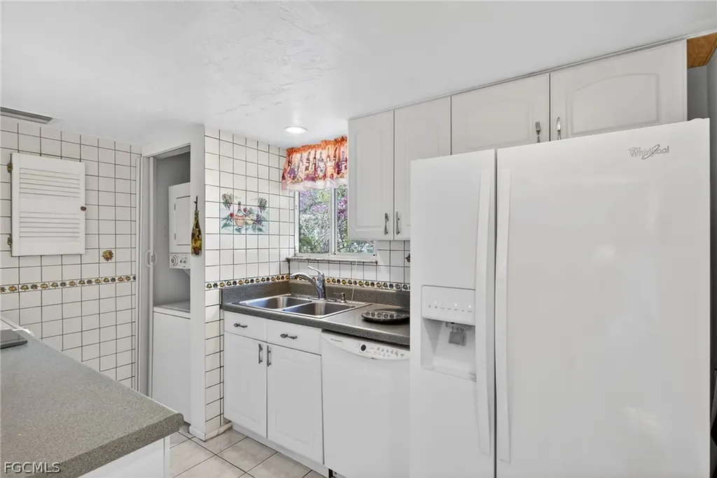 3355 Royal Canadian Trace Fort Myers FL 33907