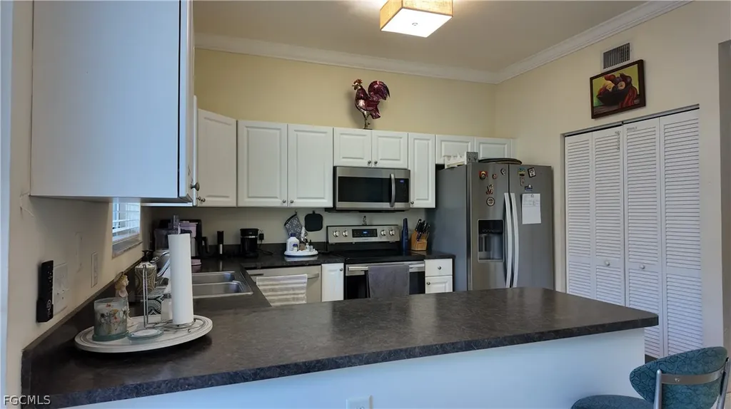 3829 Schoolhouse Road E Fort Myers FL 33916