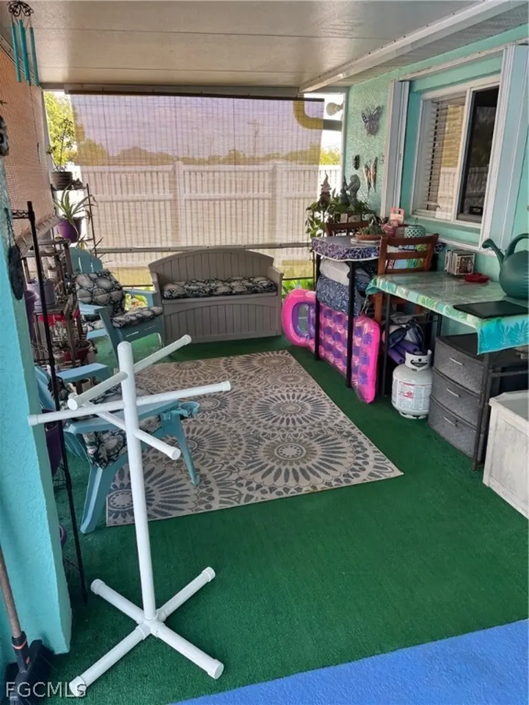 303 Wilmington Parkway Cape Coral FL 33993