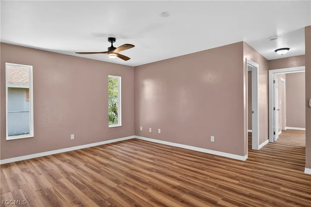1308 SE 33rd Street Cape Coral FL 33904