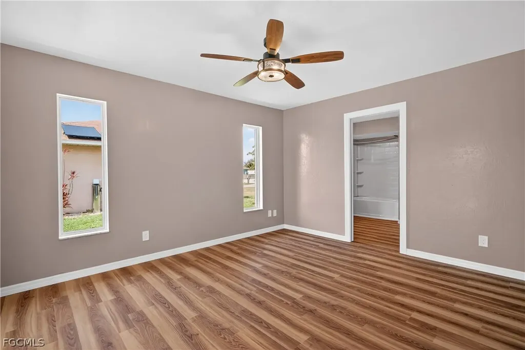 1308 SE 33rd Street Cape Coral FL 33904