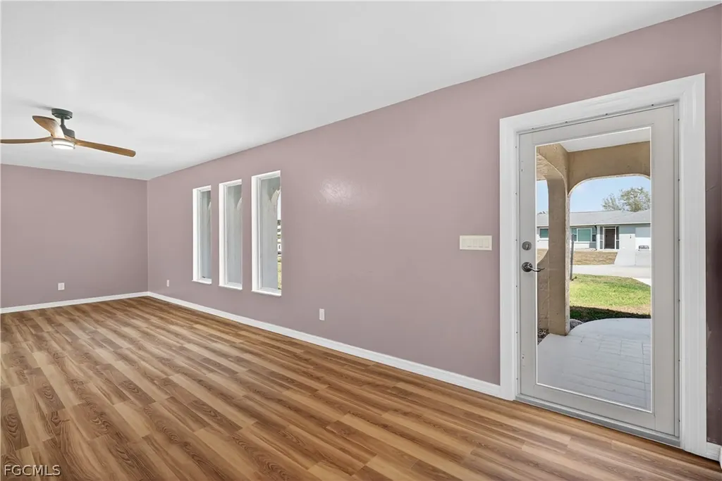 1308 SE 33rd Street Cape Coral FL 33904