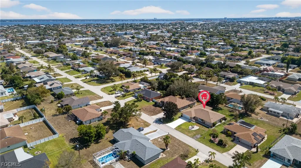 1308 SE 33rd Street Cape Coral FL 33904