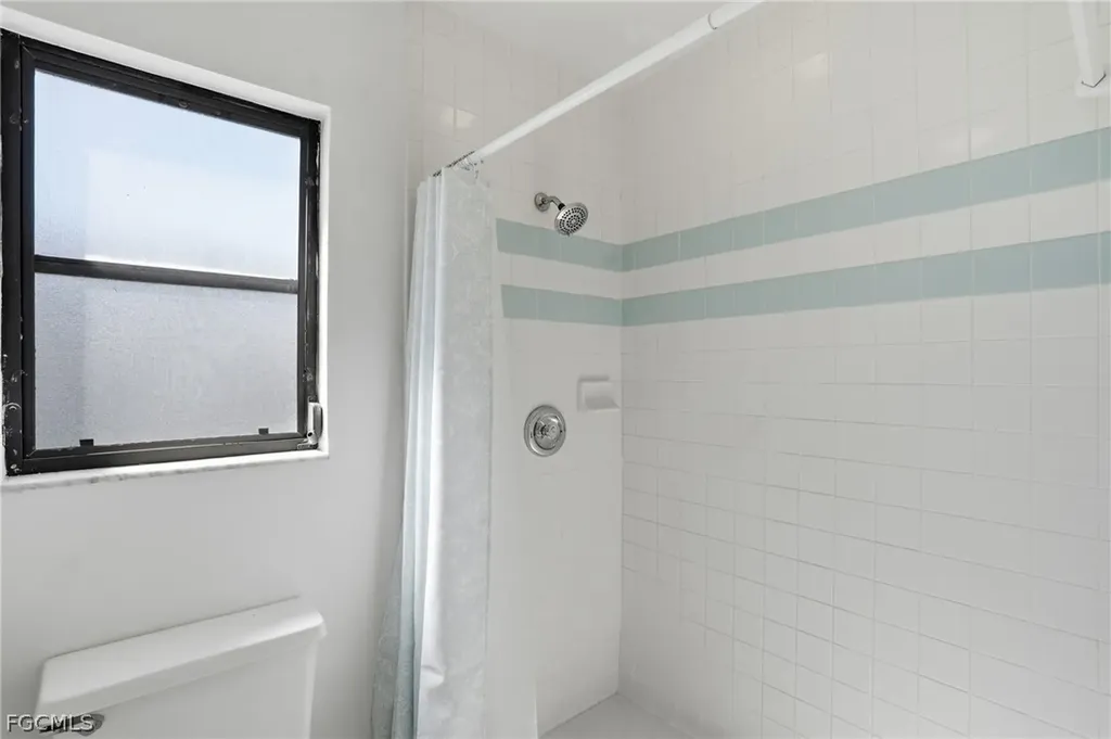 3218 Santa Barbara Boulevard N Cape Coral FL 33993