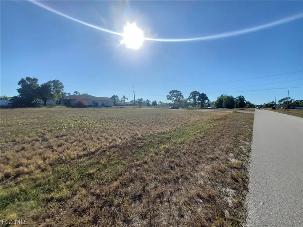 4317 NW 36th Place Cape Coral FL 33993