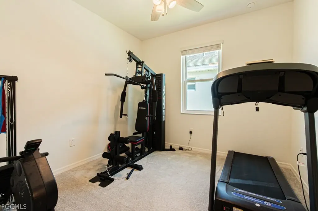 3943 E Hampton Circle Alva FL 33920