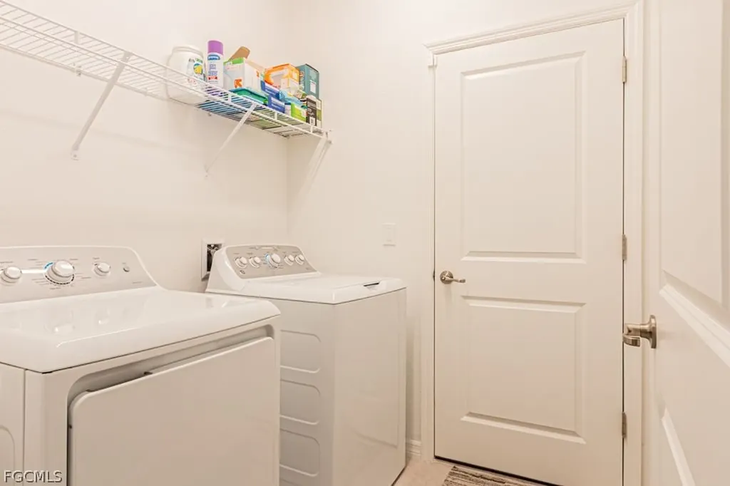 3943 E Hampton Circle Alva FL 33920