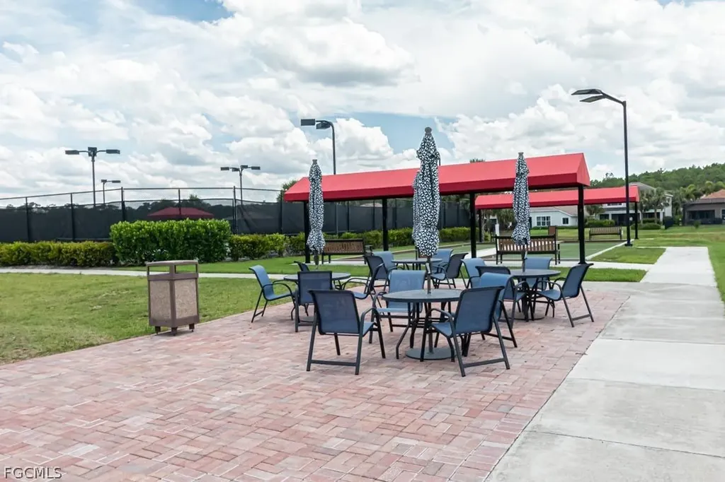 3943 E Hampton Circle Alva FL 33920