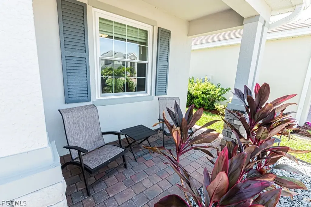 3943 E Hampton Circle Alva FL 33920