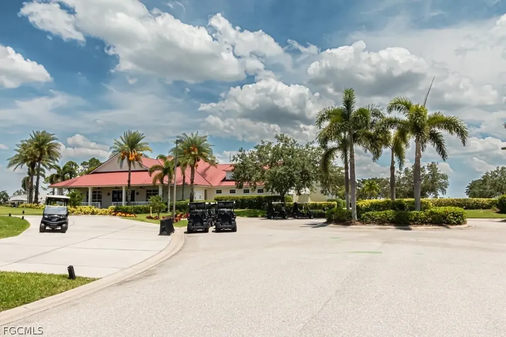 3943 E Hampton Circle Alva FL 33920