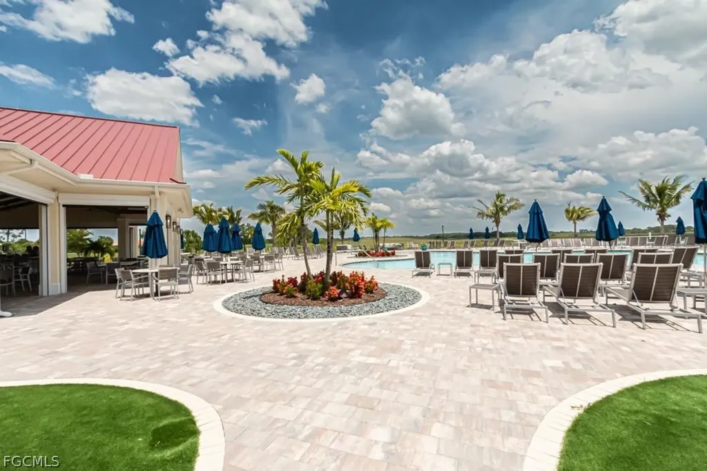 3943 E Hampton Circle Alva FL 33920